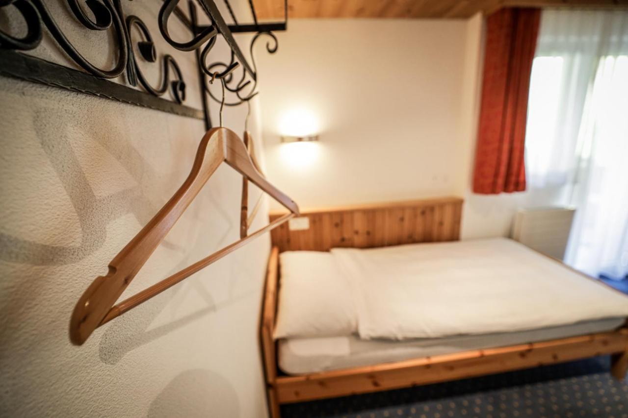 Hotel Sonnenhalde, Arosa Exterior photo